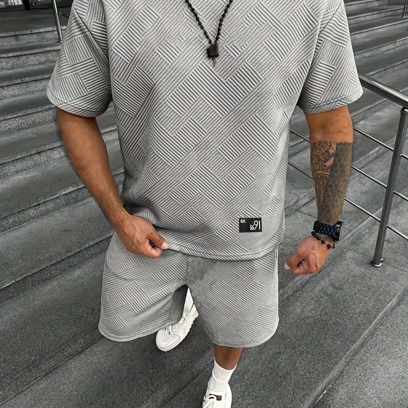 Men's Jacquard T-Shirt & Shorts Set – Casual, Sporty Summer Outfit