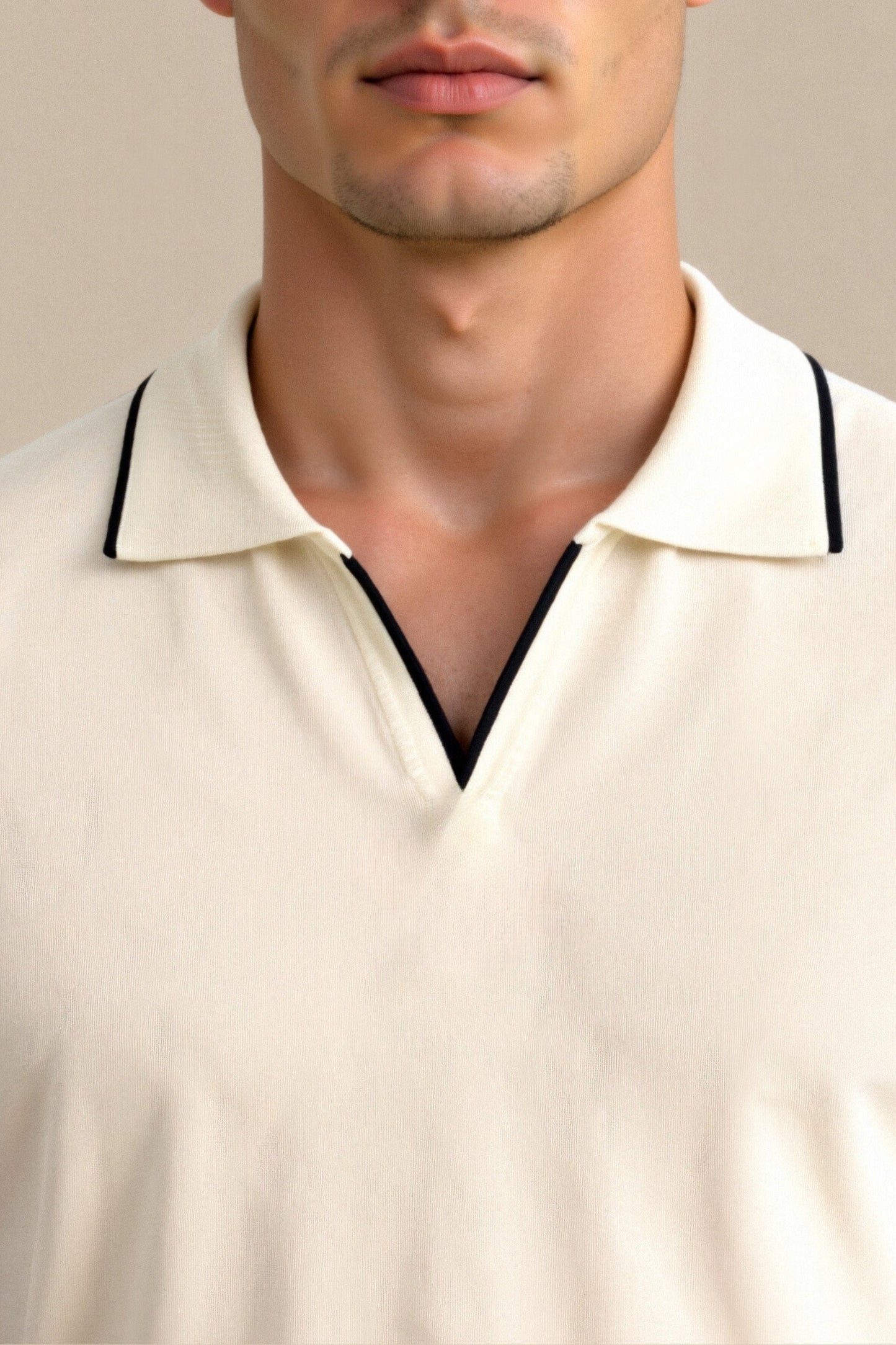 Stijlvol Heren Poloshirt met Contrasterende Details – Crème & Zwart