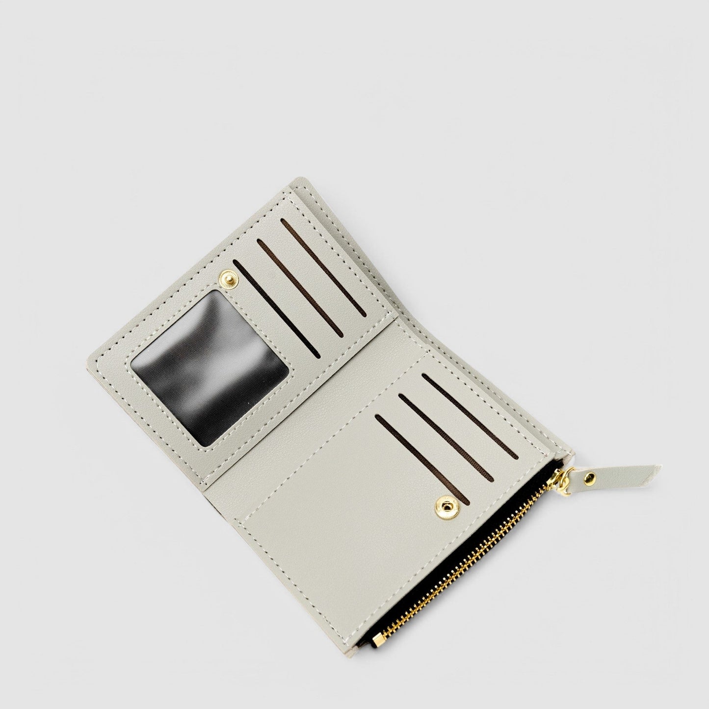 Dames portemonnee met geborduurde details