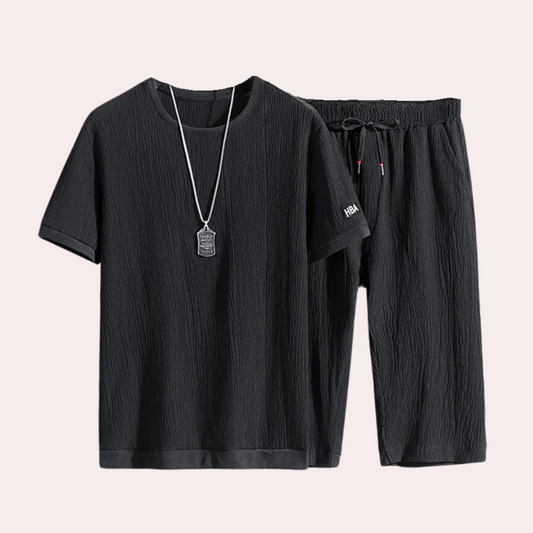 Luchtige herenset met sportieve look