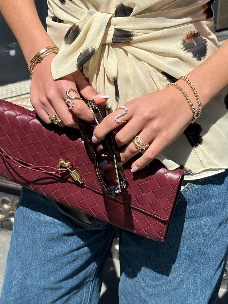 Chique Gevlochten Dameshandtas met Luxe Gouden Sluiting