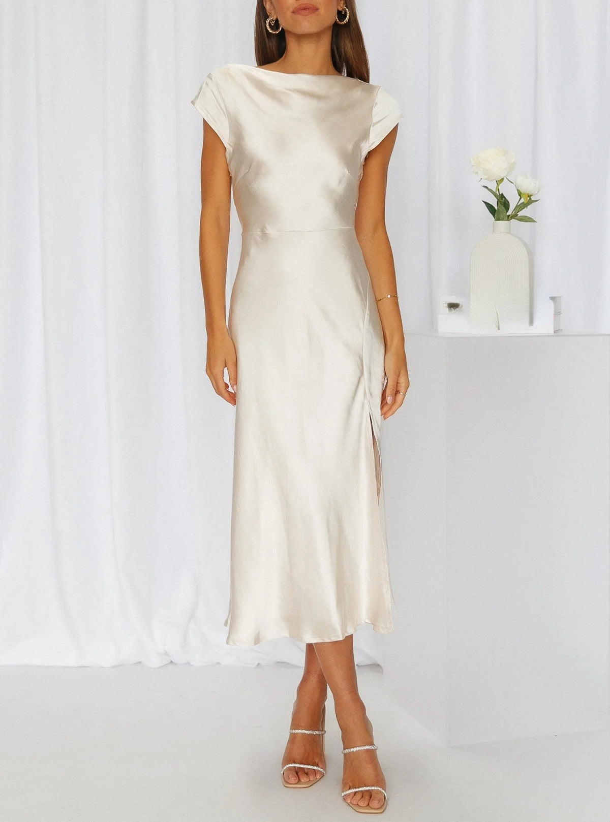 Elegant Satin-Look Dress for Weddings & Evening Events