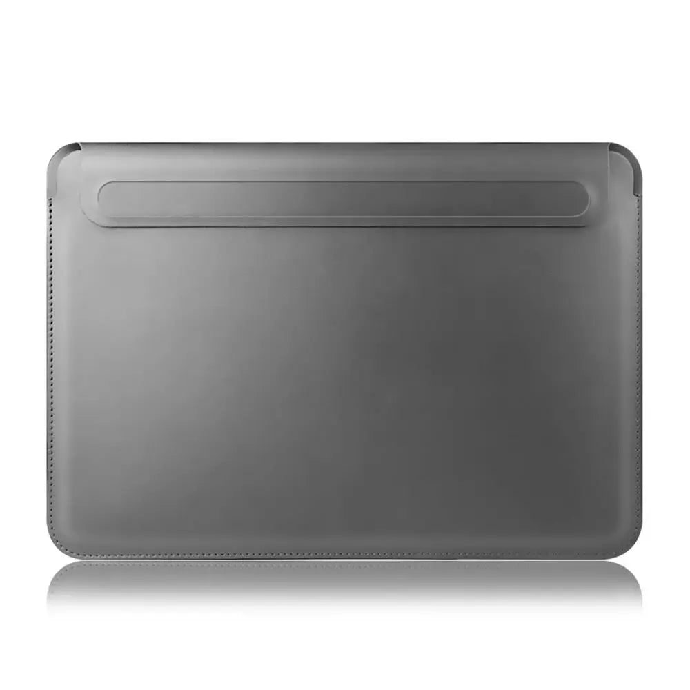 Luxe Leren Laptop Sleeve met Magnetische Sluiting & Standaard-Novormo