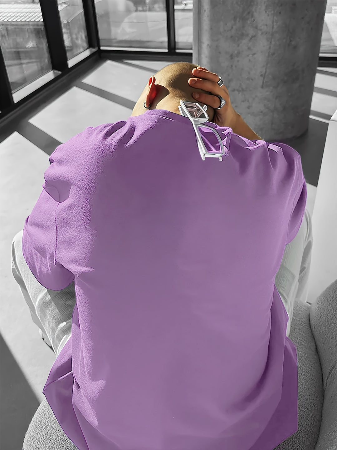 Heren T-shirt met rozenprint – luchtig en stijlvol voor de zomer