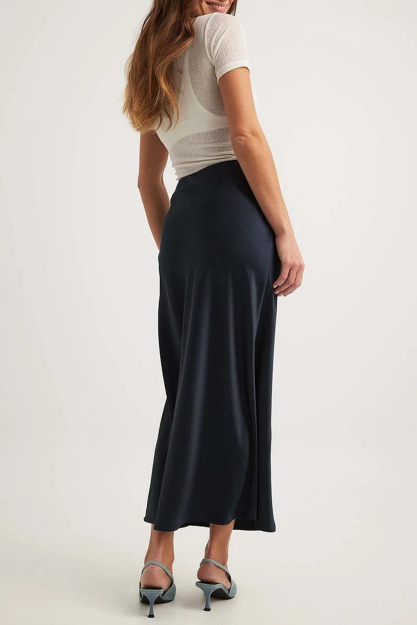 Satijnen Midirok Dames – Tijdloze Elegantie en Comfort